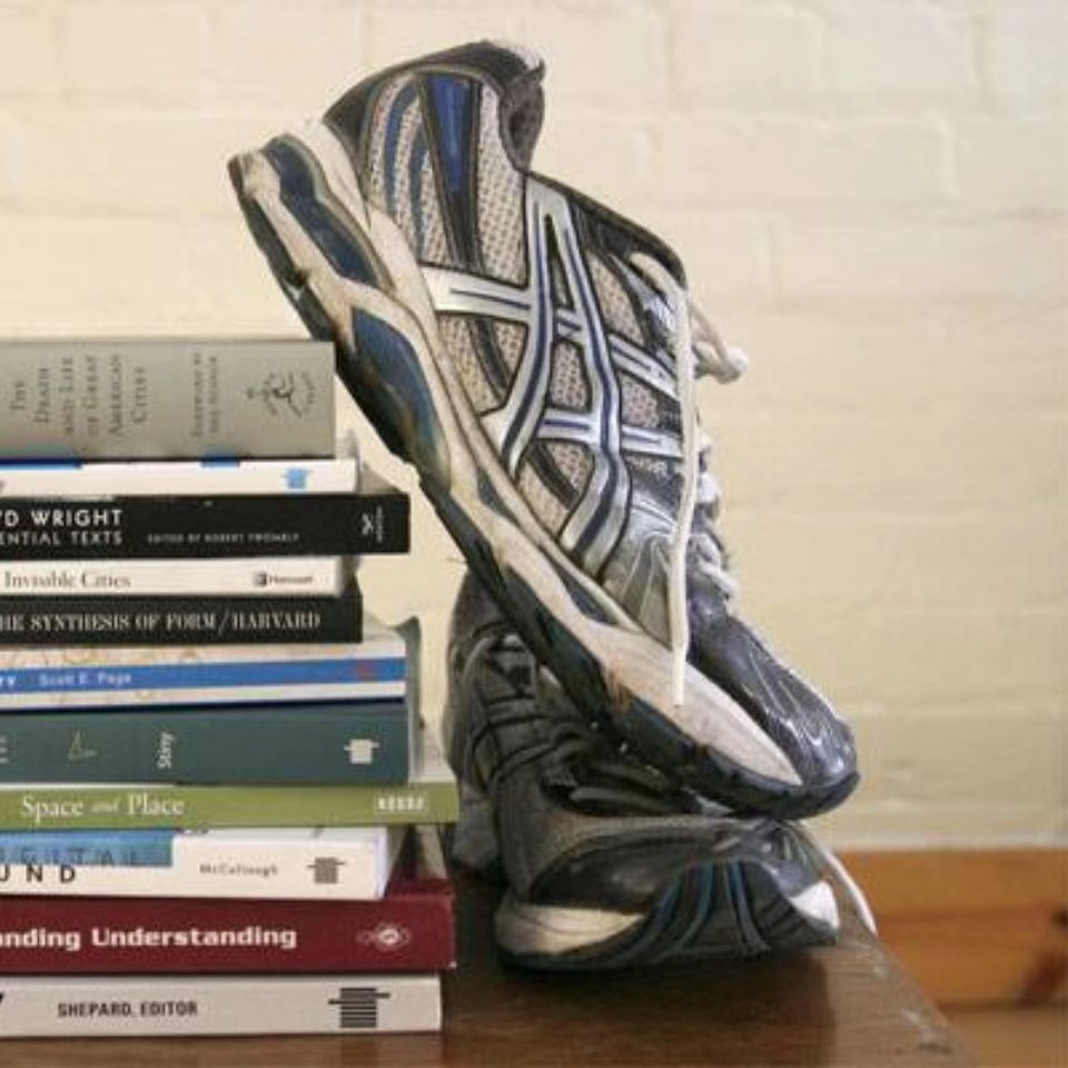 Navigation bar avatar